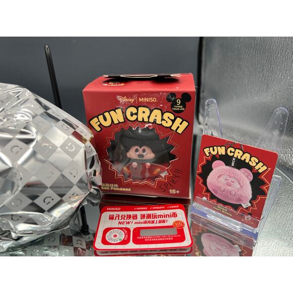 Disney x Miniso Mickey Fun Crash Series Plush Pendant “Heart Mickey” - Picture 1 of 1